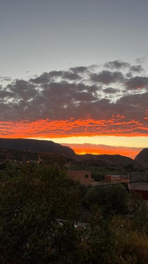 Ighbola Ouzoud Hotel Buitenkant foto