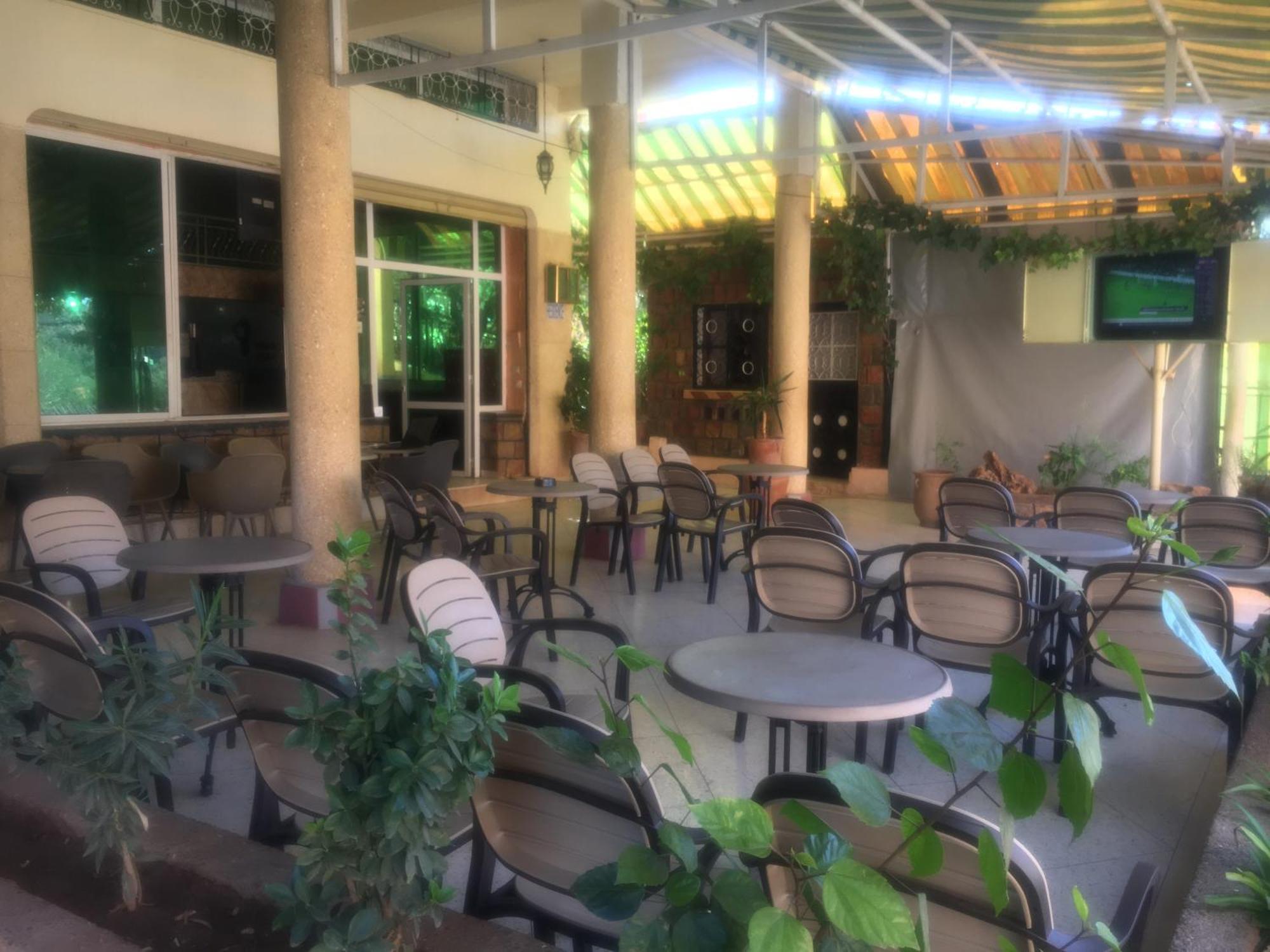 Ighbola Ouzoud Hotel Buitenkant foto